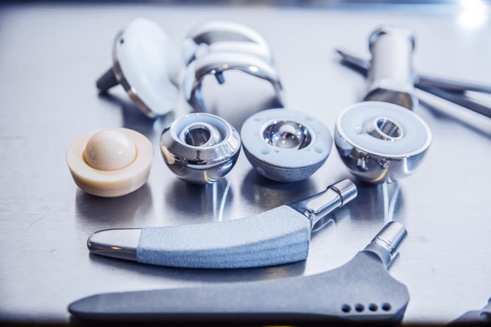 List Of Metal Hip Implant Devices Recalled In The Us Mcgartland Law Firm